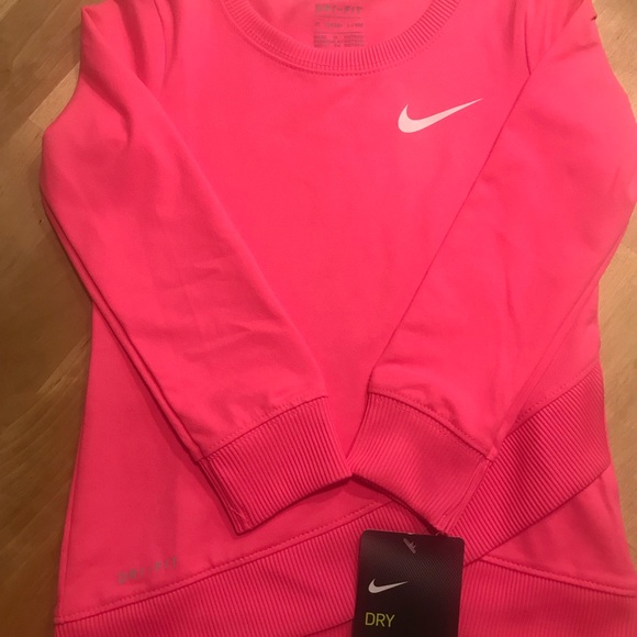 Nike Other - Nike long sleeve shirt
